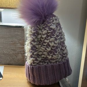 NWT: KyiKyi Winter PomPom Faux Fur Beanie